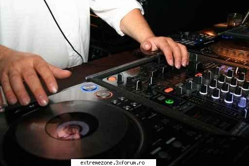 www.djnunti.com - va invit sa vizitati poate imi dati ceva idei ce - INTRODUCTIONS